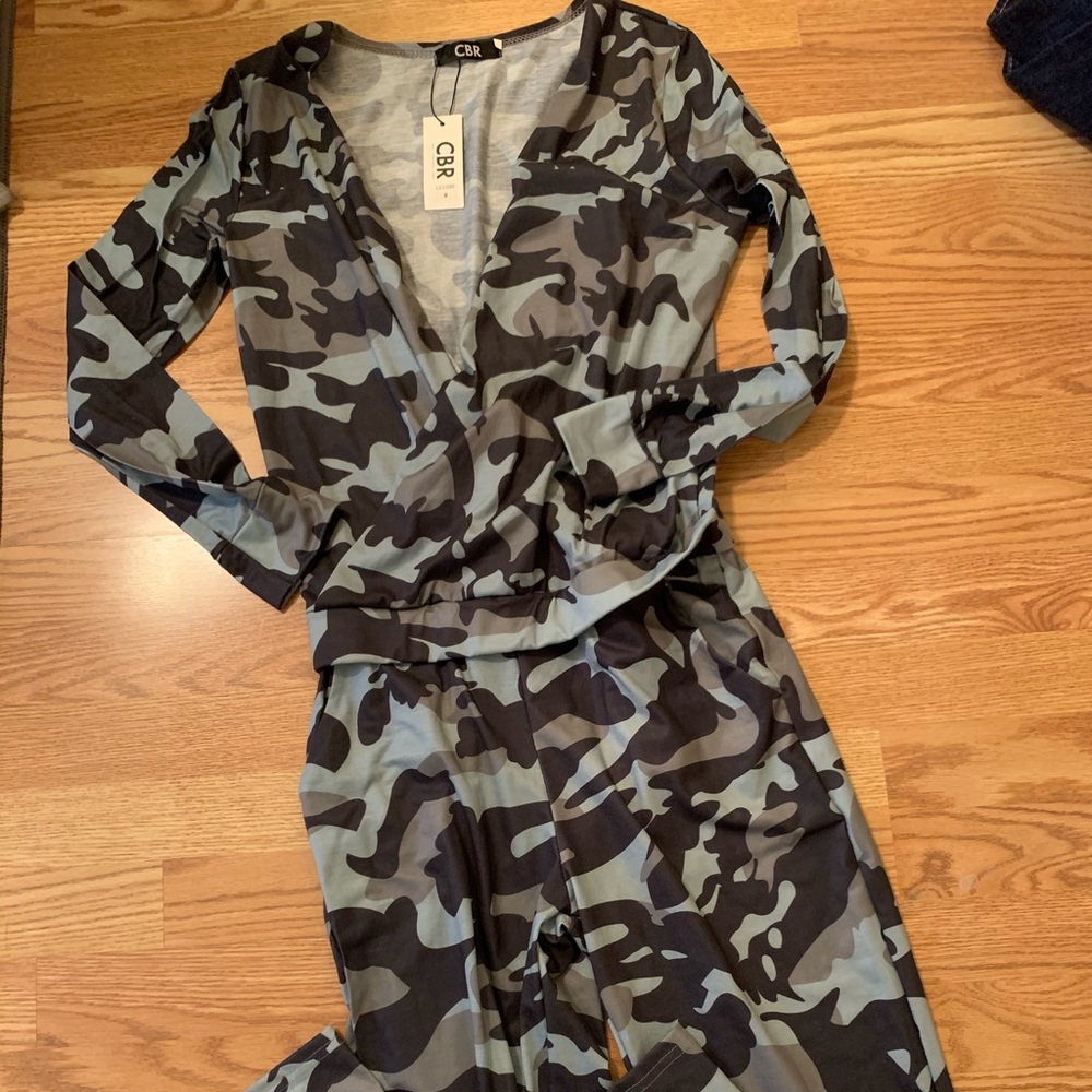 CBR camp women’s jumper